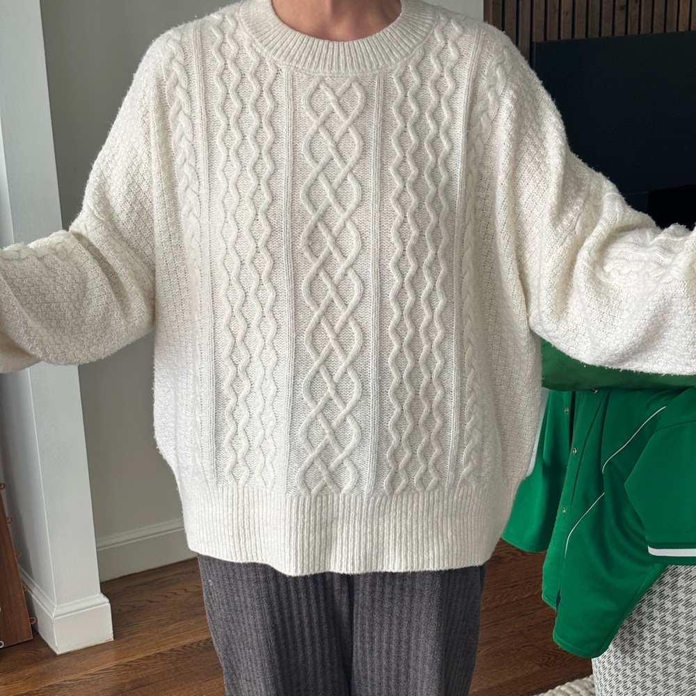 Favorite Daughter Oversized Cable Knit Sweater - Cream L